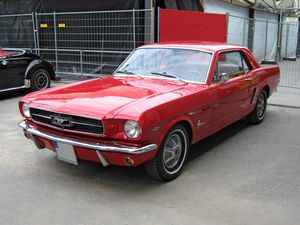 Превью обои 1965, ford, mustang, жесткая крыша, вид спереди