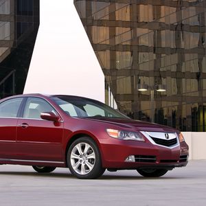 Превью обои acura, rl, красный, вид сбоку, стиль, акура, седан, авто, здание, асфальт