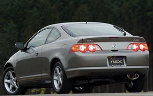 Превью обои acura, rsx, 2002, серый, вид сзади, стиль, акура, авто, деревья