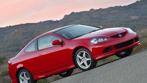 Превью обои acura, rsx, 2006, красный, вид сбоку, стиль, авто, горы, природа, асфальт