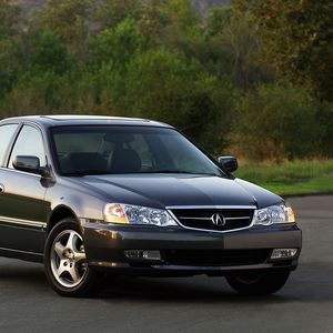 Превью обои acura, tl, 2002, черный, вид спереди, стиль, авто, акура, природа, трава, кустарники, деревья, асфальт