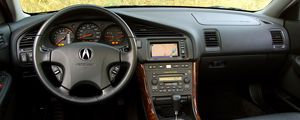 Превью обои acura, tl, 2002, салон, интерьер, руль, спидометр, трава