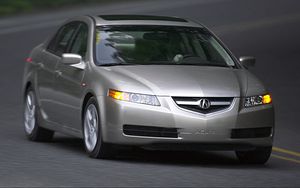 Превью обои acura, tl, 2004, серебряный металлик, вид спереди, стиль, авто, акура, асфальт