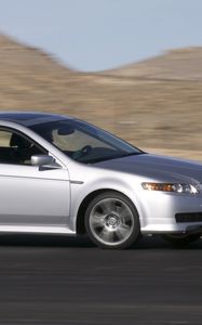 Превью обои acura, tl, 2004, серебряный металлик, вид сбоку, стиль, акура, авто, скорость, горы, асфальт