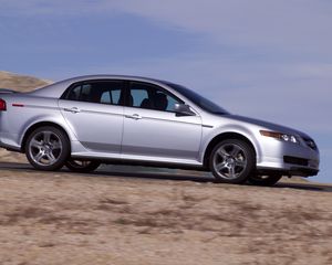 Превью обои acura, tl, 2004, серебряный металлик, вид сбоку, стиль, авто, акура, скорость, природа