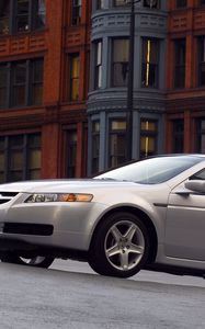 Превью обои acura, tl, 2004, белый металлик, вид сбоку, стиль, авто, акура, здание, асфальт