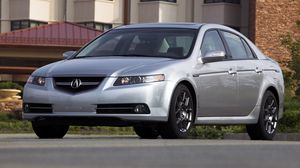 Превью обои acura, tl, 2007, серебряный металлик, вид спереди, стиль, авто, здание, трава