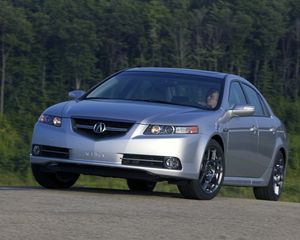 Превью обои acura, tl, 2007, серебряный металлик, вид спереди, стиль, авто, акура, деревья, асфальт