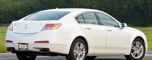 Превью обои acura, tl, 2008, белый, вид сбоку, стиль, авто, акура, деревья, трава