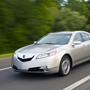 Превью обои acura, tl, 2008, серебряный металик, вид сбоку, стиль, авто, акура, скорость, деревья, трасса