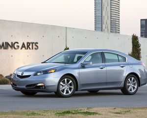 Превью обои acura, tl, 2011, голубой, вид сбоку, стиль, акура, авто, асфальт, здание, трава