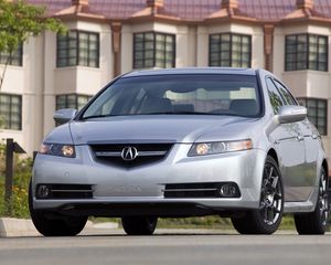 Превью обои acura, tl, серебряный металлик, вид спереди, стиль, авто, акура, дом, трава, асфальт