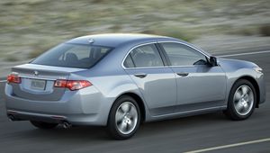 Превью обои acura, tsx, 2010, серый металлик, вид сбоку, стиль, авто, акура, скорость, природа, асфальт