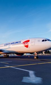 Превью обои airbus, a330, 300, czech, airlines