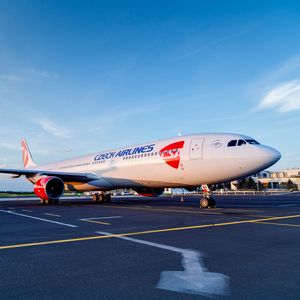 Превью обои airbus, a330, 300, czech, airlines