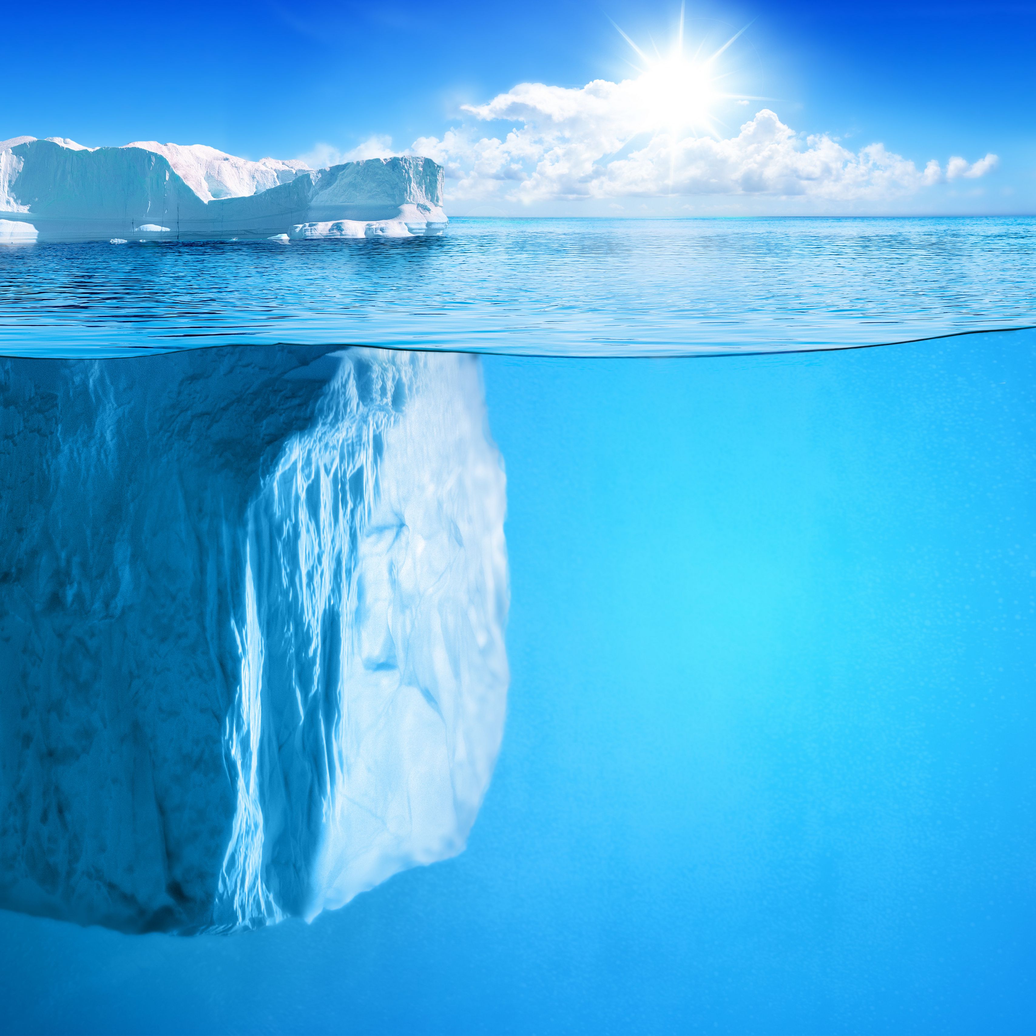 Столообразные айсберги. Океан под водой. Плавающий Айсберг. Айсберг под водой. Какая часть айсберга над водой