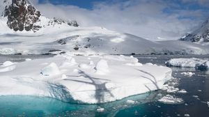 Превью обои айсберг, вода, лед, снег