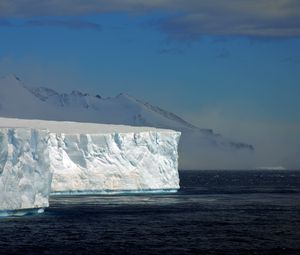 Превью обои айсберги, антарктида, белые, глыбы, холод, безмолвие, пустота