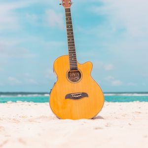 Превью обои акустическая гитара, гитара, инструмент, пляж, лето, музыка