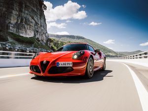 Превью обои alfa romeo, 4c, au-spec, красный, вид спереди