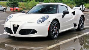 Превью обои alfa romeo 4c, белый, вид сбоку