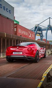 Превью обои alfa romeo, 4c, zender, красный, вид сзади