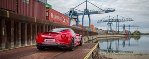 Превью обои alfa romeo, 4c, zender, красный, вид сзади