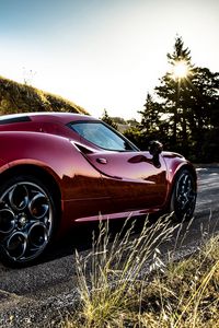 Превью обои alfa romeo, alfa romeo 4c, красный, вид сбоку