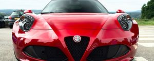 Превью обои alfa romeo, красный, вид спереди