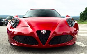 Превью обои alfa romeo, красный, вид спереди