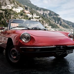 Превью обои alfa romeo spider, alfa romeo, автомобиль, красный, фара