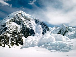 Превью обои аляска, горы, снег, лавина