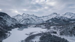 Превью обои альмзее, австрия, горы, зима, снег, озеро