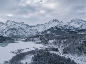 Превью обои альмзее, австрия, горы, зима, снег, озеро