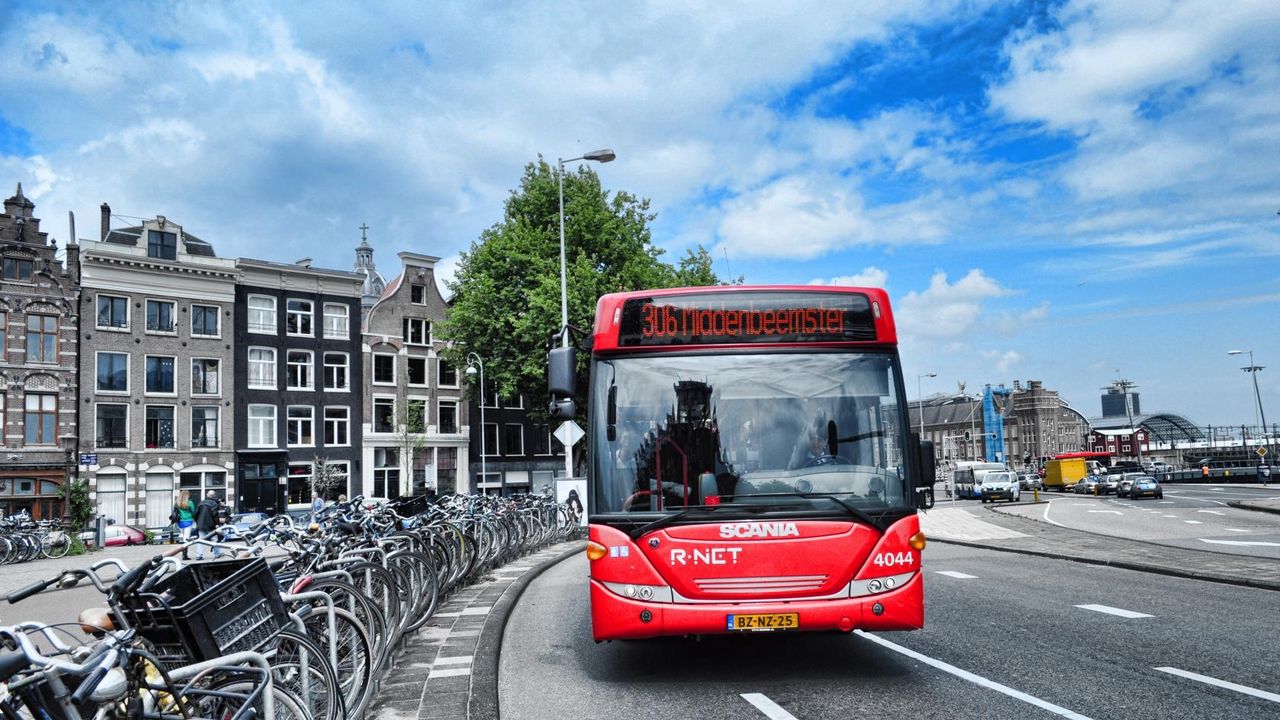 Обои амстердам, автобус, город