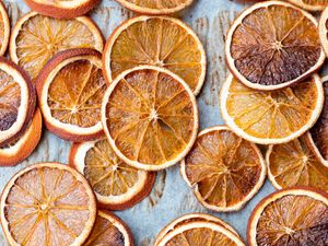 Превью обои апельсин, дольки, фрукты, цитрус