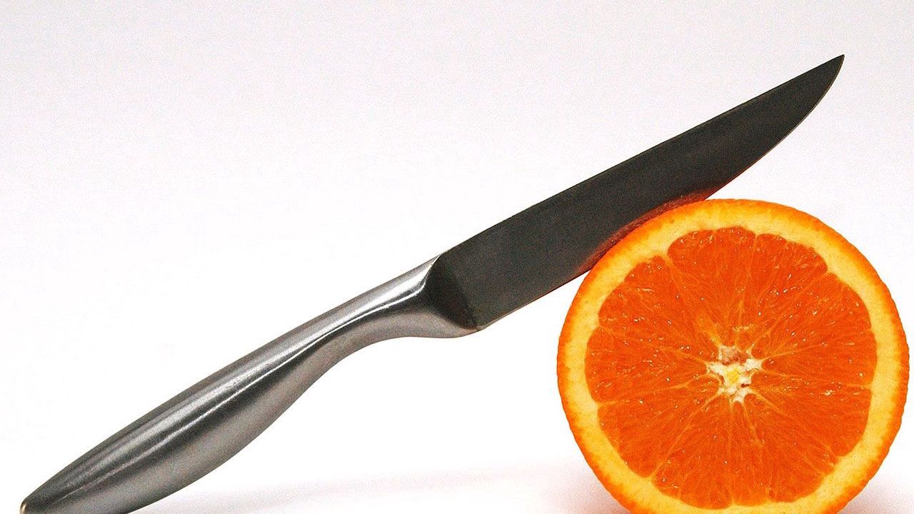Обои апельсин, срез, нож