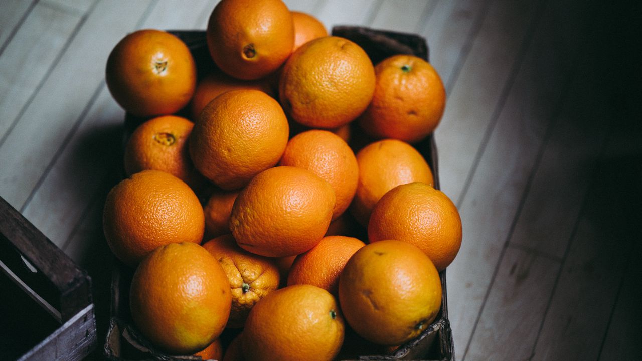 Обои апельсины, цитрусы, фрукты, спелый, коробка