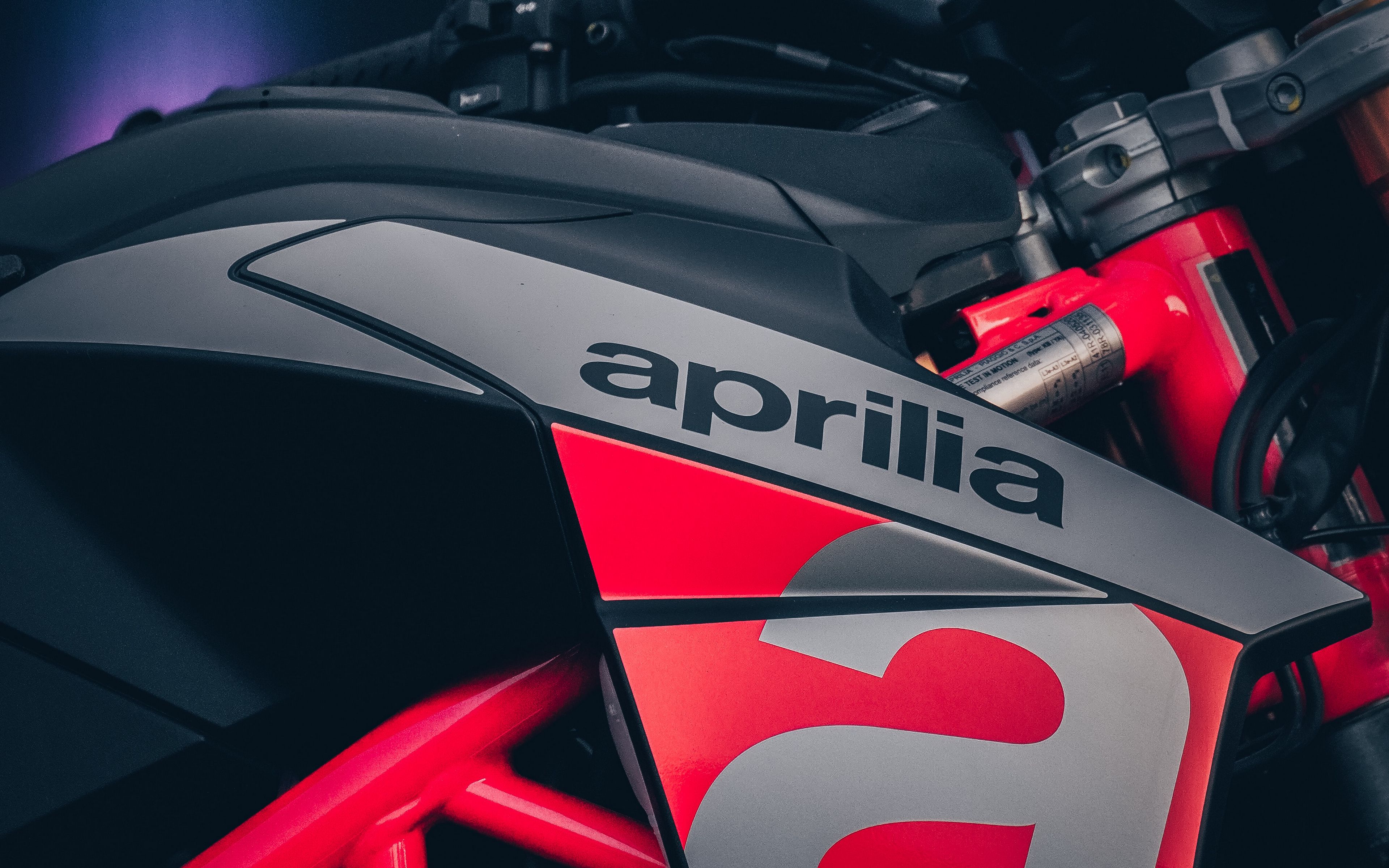 Мотоцикл Aprilia спорт