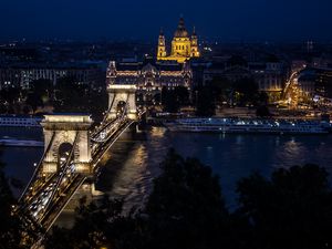 Превью обои архитектура, ночной город, здания, мост, река