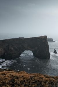 Превью обои арка, скалы, утес, море, трава