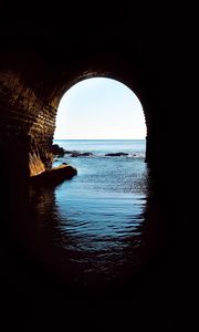 Превью обои арка, вода, темнота, море