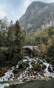 Превью обои арка, водопад, скалы, камни, деревья