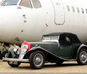 Превью обои aston martin, 1937, черный, зеленый, вид сбоку, стиль, астон мартин, авто, самолет