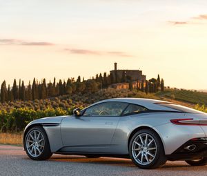 Превью обои aston martin, db11, вид сбоку