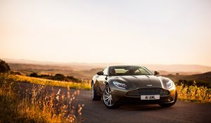 Превью обои aston martin, db11, вид спереди