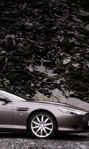 Превью обои aston martin, db9, 2004, серый, вид сбоку, стиль, авто