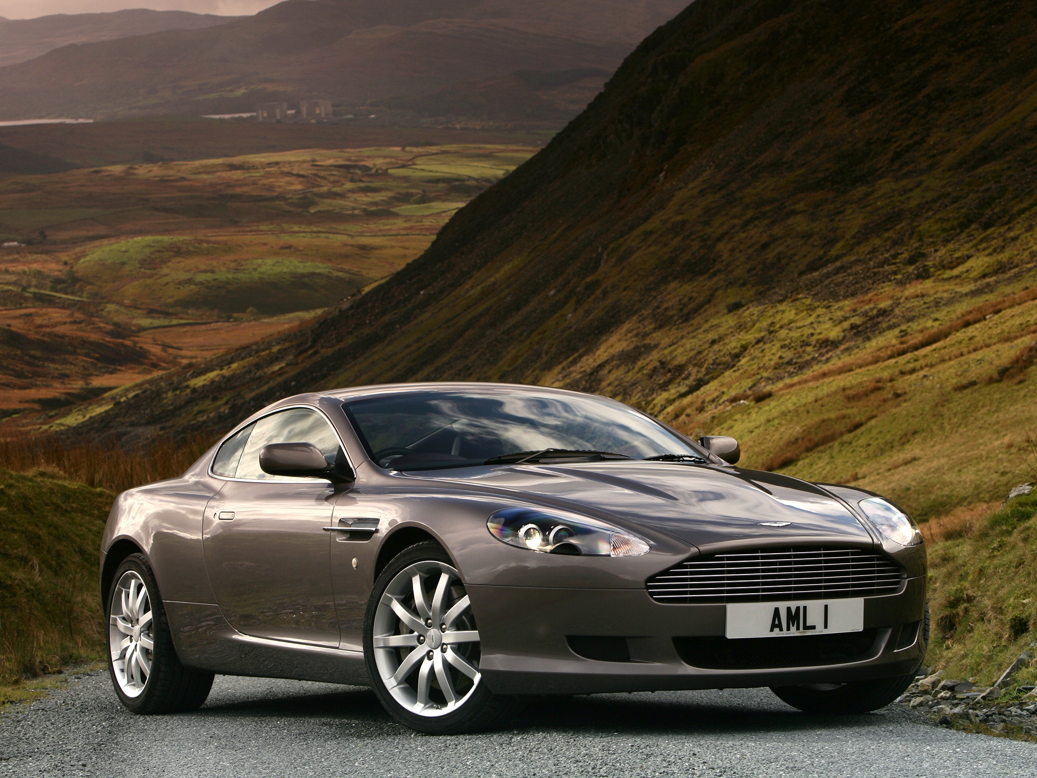 Aston Martin db9 Coupe 2004