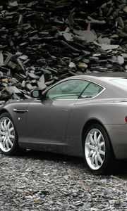 Превью обои aston martin, db9, 2004, серый, вид сзади, стиль, авто