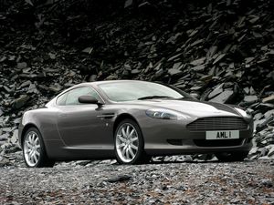 Превью обои aston martin, db9, 2004, серый металлик, вид сбоку, стиль, авто